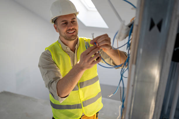 Best Licensed Electrician  in Halfway House, PA